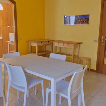 B&B Casa A Colori เวโรนา ภายนอก รูปภาพ